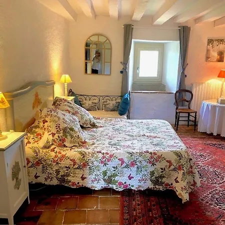 Chateau Du Max Frühstückspension Le Theil (Allier)