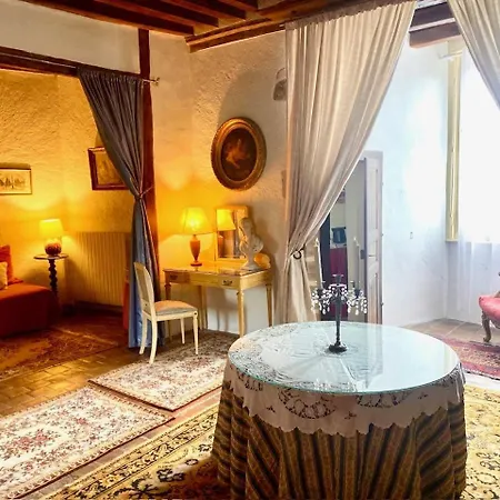 Chateau Du Max 3*