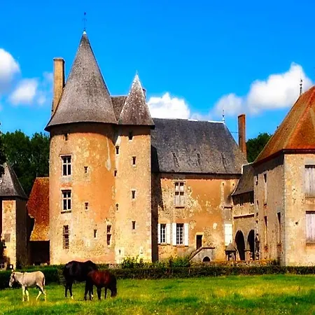 Chateau Du Max Bed & Breakfast 3*