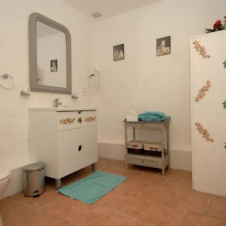Chateau Du Max Bed & Breakfast *