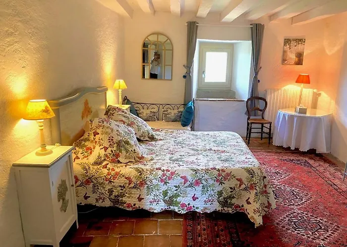 Chateau Du Max Nocleg ze śniadaniem Le Theil (Orne)