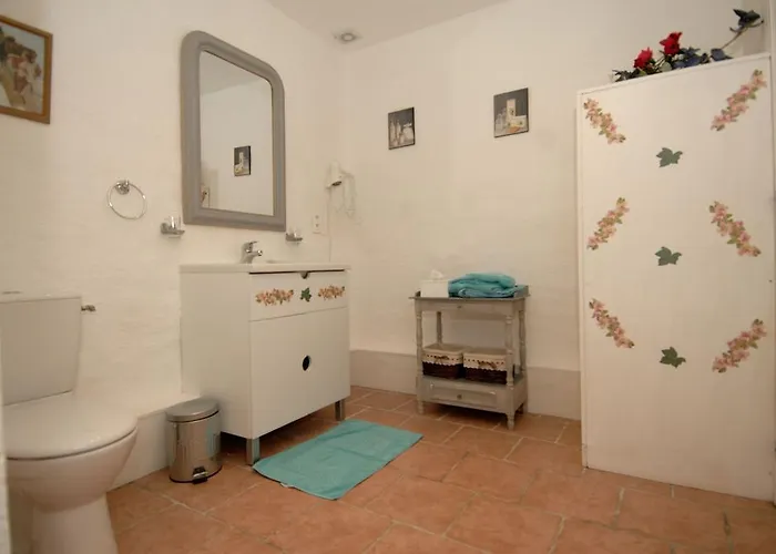 Chateau Du Max Nocleg ze śniadaniem 3*